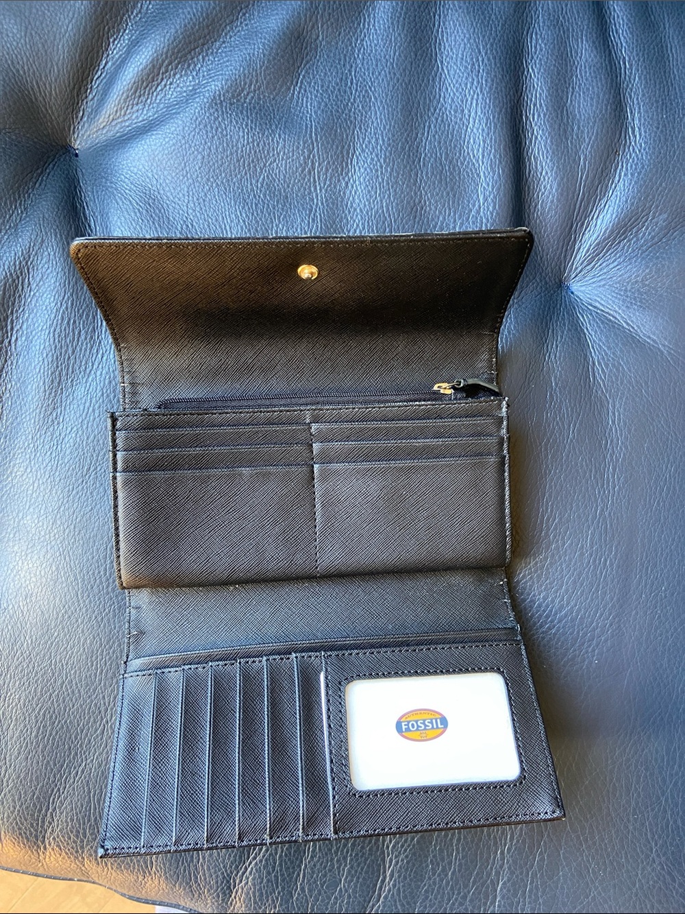 Fossil Black Saffiano Leather Trifold Wallet with ID Window